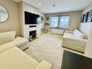 Photo 11- click for photo gallery